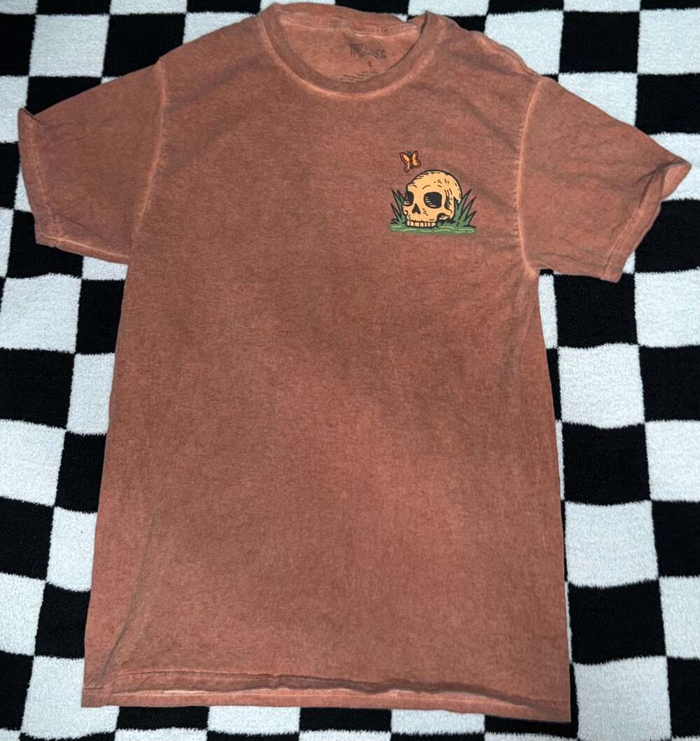 Thrift Shop Exchange Give The World Good Energy Skeleton T-Shirt Size S